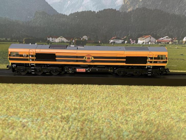 Märklin 39061 Diesellocomotief Class 66 RRF, Hobby en Vrije tijd, Modeltreinen | H0, Zo goed als nieuw, Locomotief, Wisselstroom