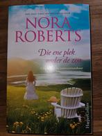 Nora Roberts - Die ene plek onder de zon (Special), Boeken, Literatuur, Ophalen of Verzenden, Zo goed als nieuw, Nora Roberts