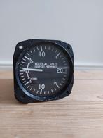 Vertical speed indicator vliegtuiginstrument vliegtuigmeter, Verzamelen, Luchtvaart en Vliegtuigspotten, Ophalen, Overige typen