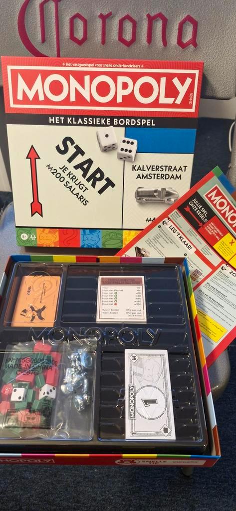 Monopoly Klassiek Bordspel, Hobby en Vrije tijd, Gezelschapsspellen | Bordspellen, Nieuw, Een of twee spelers, Drie of vier spelers
