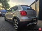 Volkswagen Polo - 1.2 TSI Cross/Clima/Cruise/Nap/Trekh/Mooi, Auto's, Euro 5, Gebruikt, Beige, Bedrijf