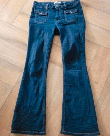 Prachtige flaired spijkerbroek van Co'couture, maat M beschikbaar voor biedingen
