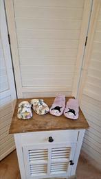 Slofjes en sandalen maat 20 - 21, Kinderen en Baby's, Babykleding | Overige, Ophalen, Zo goed als nieuw