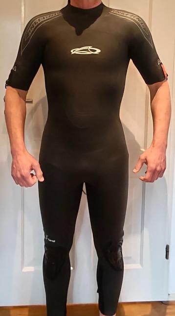 Surfpak lange pijp korte mouw NIEUW mt. 46-48 heren beschikbaar voor biedingen