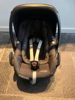 Maxi-Cosi zwart-grijs, Ophalen, Autogordel of Isofix, Zijbescherming, Zo goed als nieuw