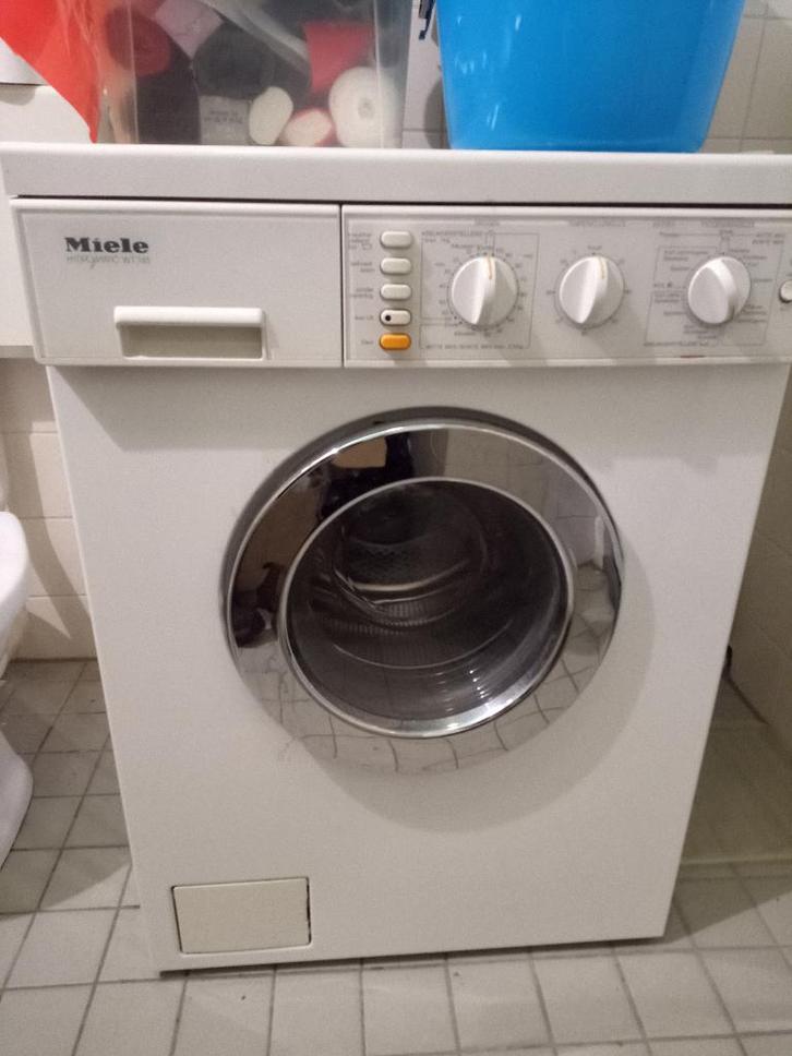 Gratis wasmachine Miele WT 745, Witgoed en Apparatuur, Wasmachines, Gebruikt, Voorlader, 6 tot 8 kg, 85 tot 90 cm, 1200 tot 1600 toeren