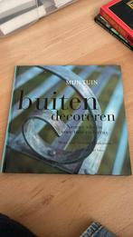 M. Hankison - Buiten decoreren, Boeken, M. Hankison; N. Hankinson, Ophalen of Verzenden, Zo goed als nieuw