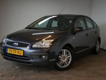 Ford Focus 2.0-16V Ghia Nwe APK  beschikbaar voor biedingen