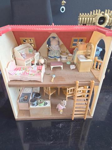 Sylvanian poppenhuis compleet  beschikbaar voor biedingen