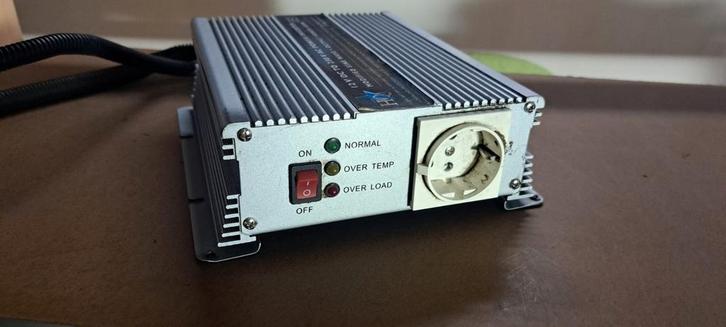 Omvormer 220V - 600W, Auto diversen, Auto-accessoires, Ophalen of Verzenden
