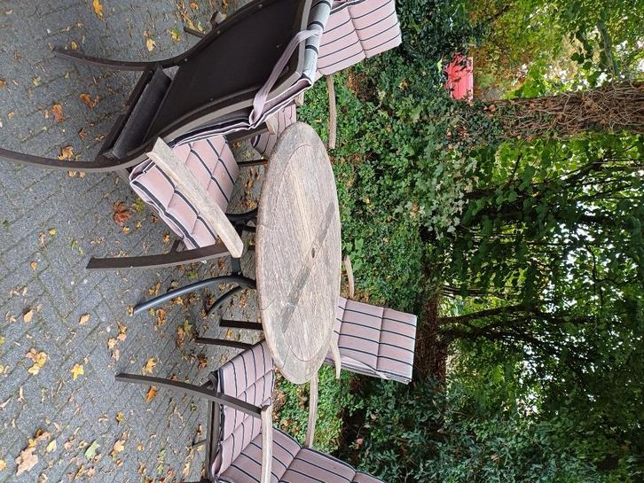 Tuinstoelen plus tafel, Tuin en Terras, Tuinstoelen, Gebruikt, Aluminium, Stapelbaar, Ophalen