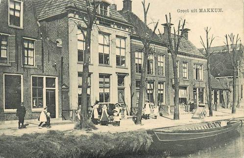 (388-562-021) Makkum Groet uit, Verzamelen, Ansichtkaarten | Nederland, Friesland, Verzenden