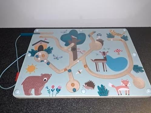 Magnetisch doolhof, Ophalen, Meer dan 50 stukjes, Zo goed als nieuw, Van hout