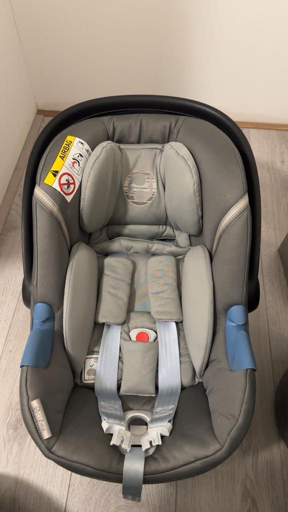 Cybex Aton 5 Baby Autostoel - Groep 0+ - Grijs, Autogordel, Zijbescherming, Zo goed als nieuw, 0 t/m 13 kg