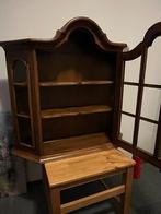 Donker eiken wandkastje castle furniture, Huis en Inrichting, Kasten | Wandmeubels, Ophalen, Met deur(en), Eikenhout, Zo goed als nieuw