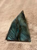 Prachtige Madagaskar Labradoriet - Blauwgroen kleurenspel!, Ophalen of Verzenden, Mineraal