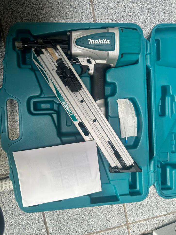 Makita AN943K Tackernagelapparaat - Nieuw!, Doe-het-zelf en Verbouw, Gereedschap | Handgereedschap, Nieuw, Ophalen of Verzenden