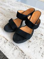 Zwarte suede sandalen met hak maat 40 merk Di Lauro, Zwart, Gedragen, Sandalen of Muiltjes, Ophalen of Verzenden