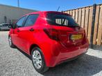 Toyota Yaris 1.0 VVT-i Aspiration Airco | Navi |APK, Voorwielaandrijving, Start-stop-systeem, Stof, Gebruikt