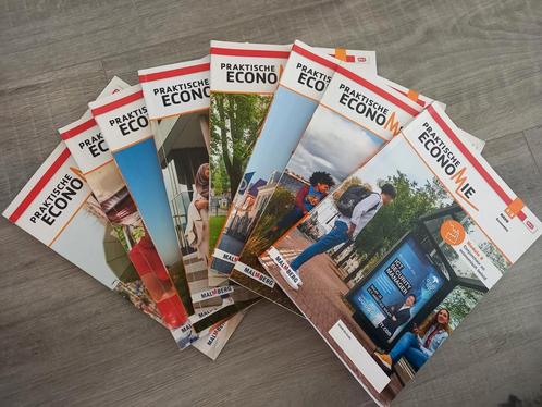Praktische economie Havo 4/5, samen €22,50 Per stuk, Boeken, Schoolboeken, Zo goed als nieuw, Economie, HAVO, Ophalen