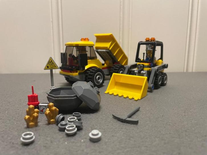 Lego City 4201 Kiepwagen met Laadschop, Kinderen en Baby's, Speelgoed | Duplo en Lego, Zo goed als nieuw, Ophalen of Verzenden