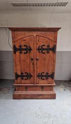 Houten kast, 166x109x66cm, Huis en Inrichting, Ophalen, Gebruikt, 100 tot 150 cm, Met lade(s)