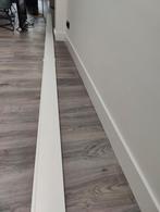 Plinten 120mm x 12mm gelakt (9010 zijdeglans), Doe-het-zelf en Verbouw, Plinten en Afwerking, Ophalen, Nieuw, Mdf, 250 cm of meer