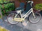 Mooie gazelle damesfiets met versnellingen met rekje voorop, Fietsen en Brommers, 56 cm of meer, Ophalen, Zo goed als nieuw, Versnellingen