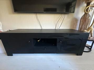tv kast