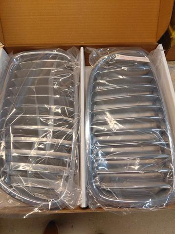 BMW 550 Grill set Origineel Chroom. beschikbaar voor biedingen
