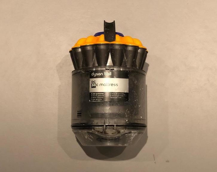 Dyson DC33 Cycloon + reservoir, Witgoed en Apparatuur, Stofzuigers, Gebruikt, Stofzuiger, 1200 tot 1600 watt, Reservoir, Ophalen of Verzenden