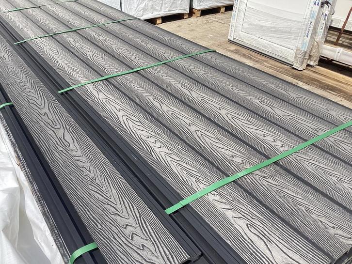 Kunststof planken. Gevelbekleding. Wandbekleding. Planken, Tuin en Terras, Palen, Balken en Planken, Nieuw, Planken, 250 cm of meer