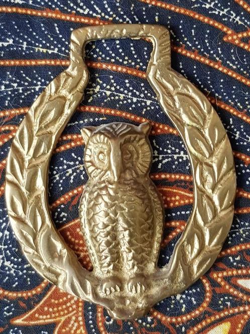 Mooi antiek kleppermannetje uit Engeland met een uil 8,7 cm., Antiek en Kunst, Antiek | Koper en Brons, Koper, Ophalen of Verzenden