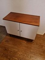 Retro vintage kast, Ophalen, Zo goed als nieuw, 25 tot 50 cm