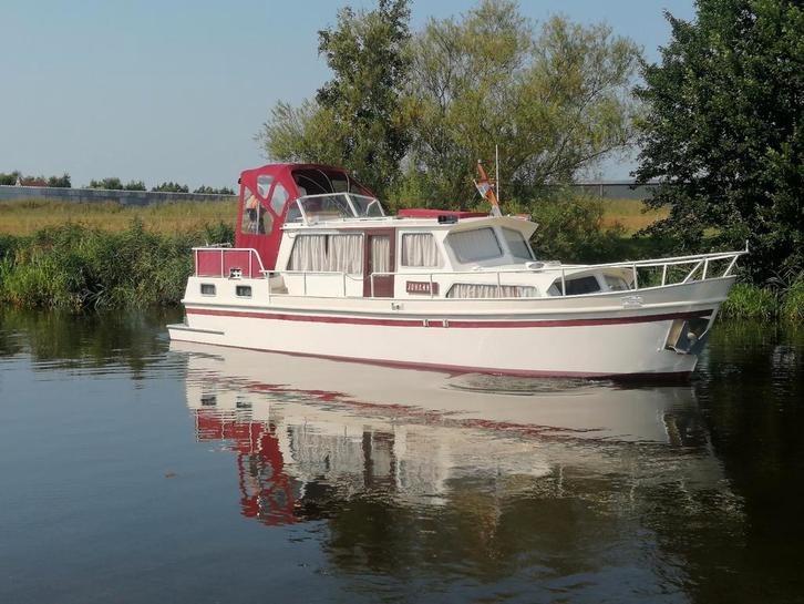 Cupido 1150 kruiser, Watersport en Boten, Motorboten en Motorjachten, Gebruikt, Staal, 9 tot 12 meter, Diesel, Binnenboordmotor