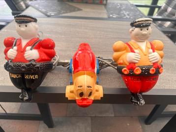 Truckdriver poppen met lucky Joe eend beschikbaar voor biedingen