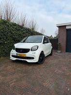 Smart ForFour 1.0 71pk S&S 2016 Wit, Achterwielaandrijving, 4 stoelen, Wit, 24 km/l