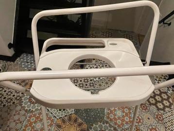 Standaard voor badje (heb ook badje te koop ed.) beschikbaar voor biedingen