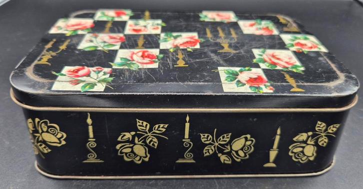 Vintage Verkade Koekblik - Rozen & Kandelaars, Verzamelen, Blikken, Gebruikt, Koek(jes), Ophalen of Verzenden