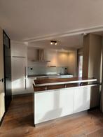 Moderne keuken met bar, Ophalen, Wit, Met kookeiland, Dubbelwandige keuken