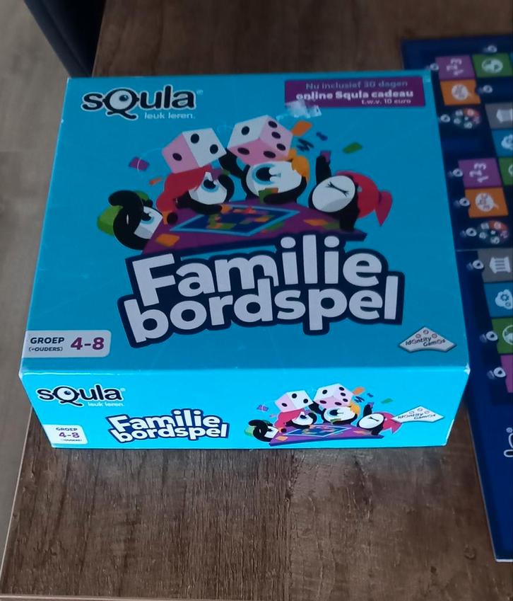 Squla familiebordspel, groep 4 tm 8, en de ouders, compleet, Hobby en Vrije tijd, Gezelschapsspellen | Bordspellen, Zo goed als nieuw