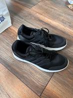 Adidas sportschoenen maat 44, Kleding | Heren, Schoenen, Ophalen of Verzenden, Zo goed als nieuw, Zwart, Sportschoenen