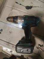 Makita boormachine met accu, Doe-het-zelf en Verbouw, Gereedschap | Boormachines, Ophalen of Verzenden, Zo goed als nieuw, 600 watt of meer