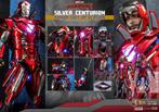 Hot Toys Iron Man 3 Silver Centurion Armor Suit Up diecast, Verzamelen, Film en Tv, Ophalen of Verzenden, Nieuw, Film, Actiefiguur of Pop