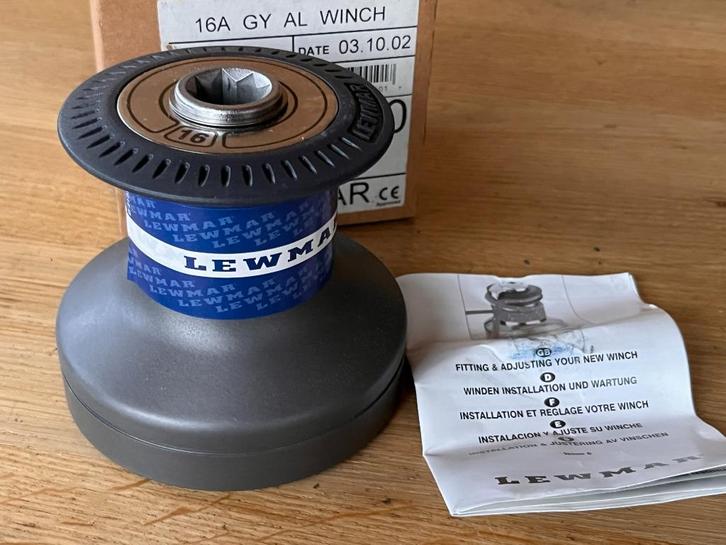 Nieuwe Lewmar 16 two speed lier, Watersport en Boten, Accessoires en Onderhoud, Nieuw, Overige typen, Ophalen of Verzenden