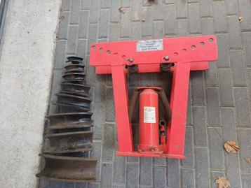 pijpenbuiger buigijzer buizen buig hydraulisch 16 ton beschikbaar voor biedingen