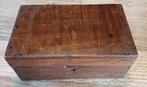 Antiek naaidoosje donker eiken, Ophalen of Verzenden