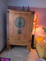 Chinese kast van blank hout, Ophalen