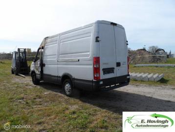 Diverse onderdelen Iveco Daily V 35 S 15 motorcode F1AE3481C beschikbaar voor biedingen