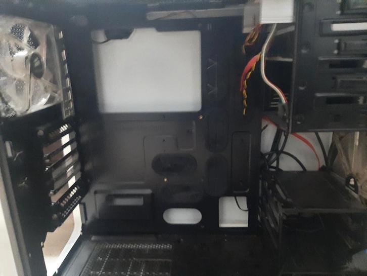 Lege Corsair Computer Kast, Computers en Software, Computerbehuizingen, Gebruikt, Ophalen of Verzenden